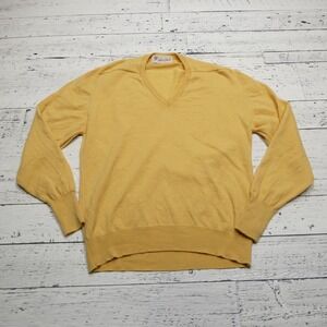 VINTAGE Philip Scott Sweater Size M Yellow Lambswool made in Israel by LENA